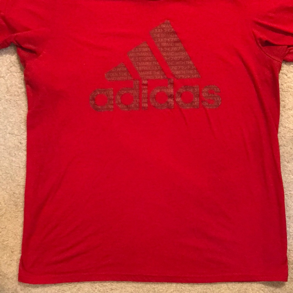 Red t shirt